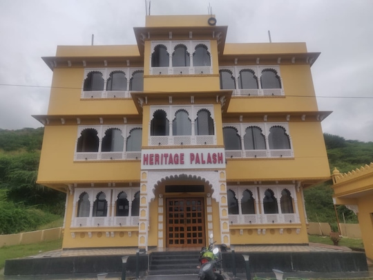 Heritage Palash Resort