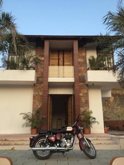 Hills and Dales - Superior Villa